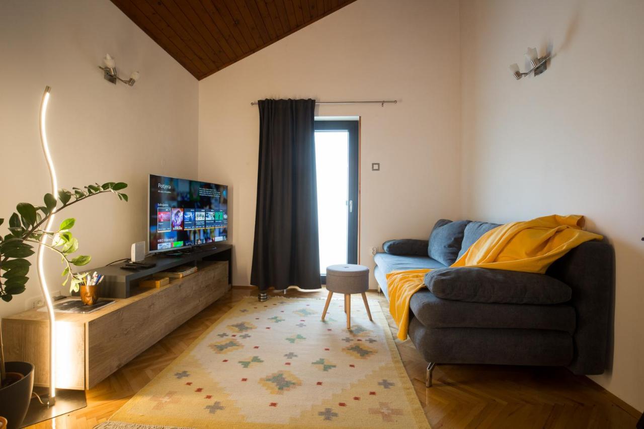 Apartmani Nena I Branko Premantura Eksteriør billede