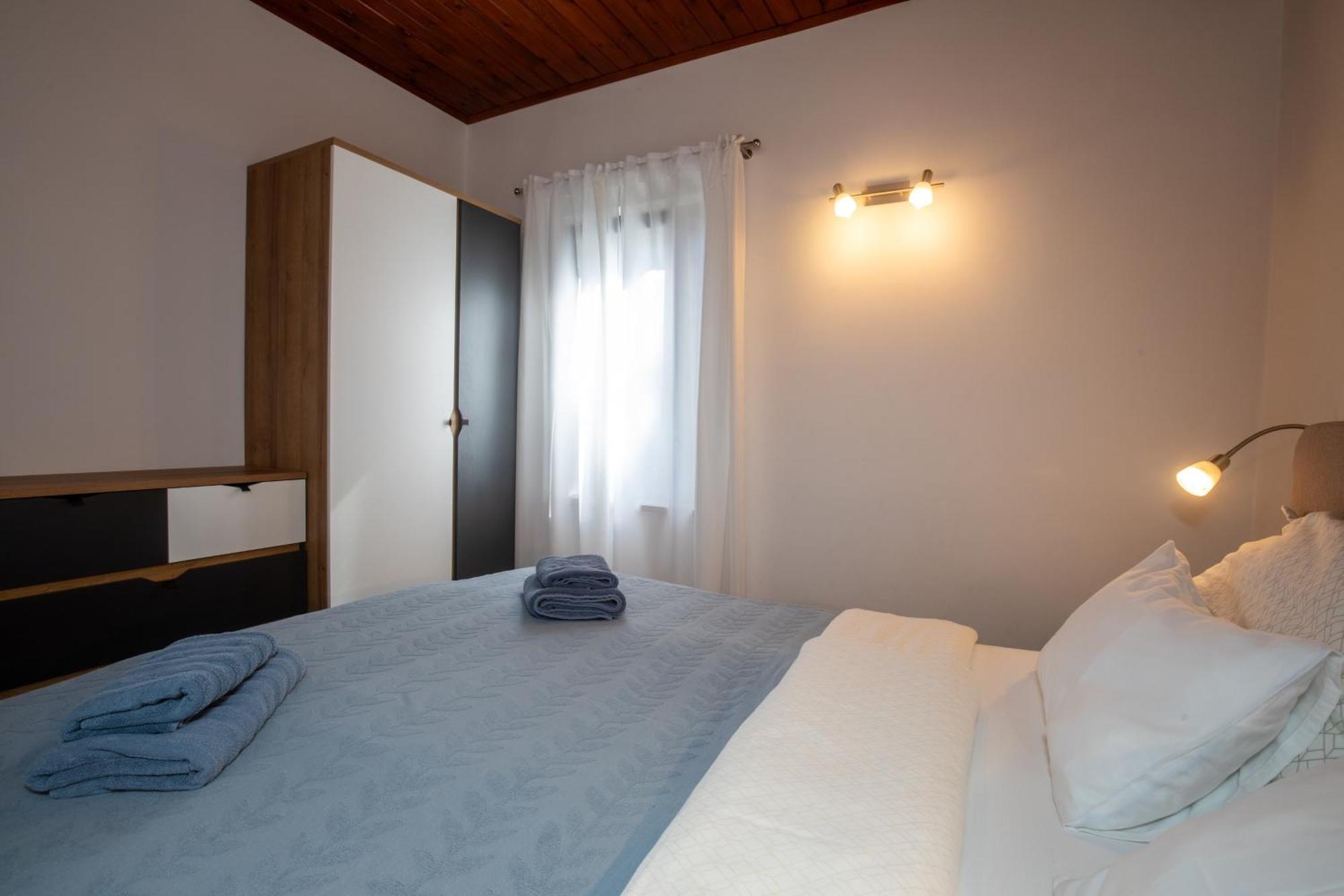 Apartmani Nena I Branko Premantura Eksteriør billede